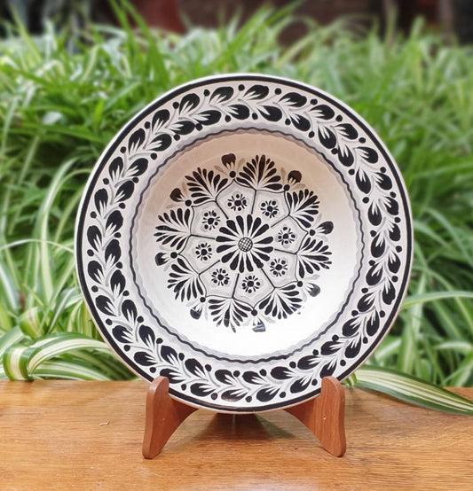 Flower Cereal-Pasta-Soup Bowl Flat Border II Black and White