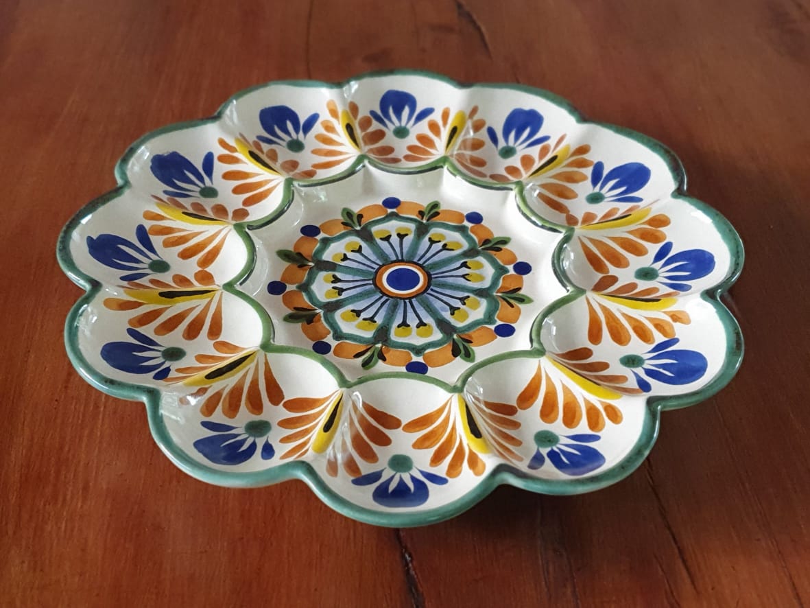 Deviled Eggs / Snack Plate Flower Shape 10" D MultiColors
