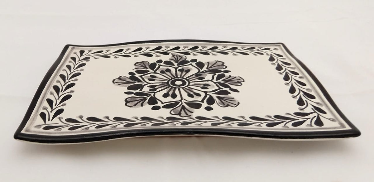 Flower & Catrina Tray and Bread Square Plate Set in B & W