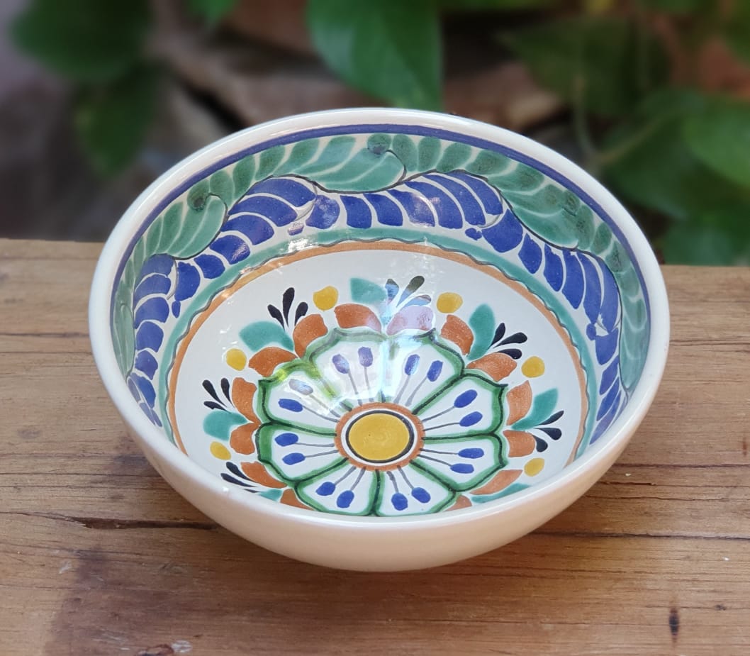 Pottery hotsell soup bowl