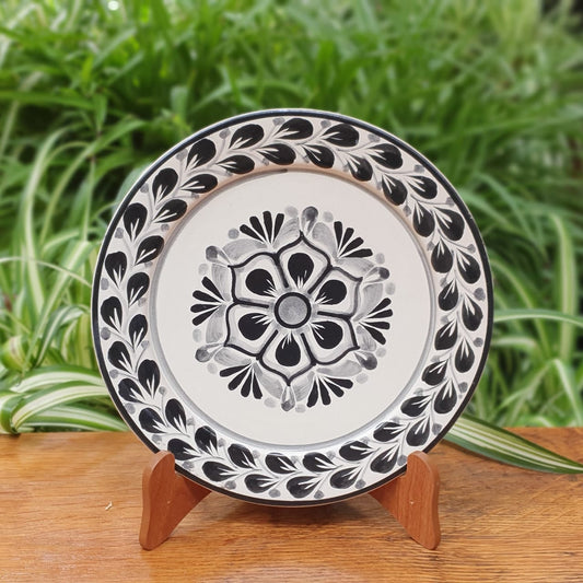 Flower Plates Black and White
