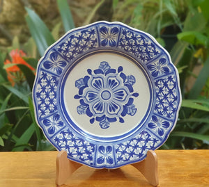 Flower Shape Plates w/Flowers Blue and White