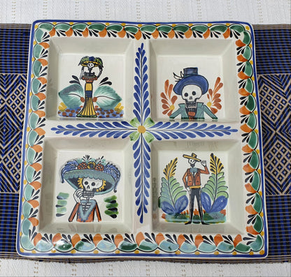Bandeja Cuadrada Catrina con 4 Divisiones 12.4*12.4" Multicolores 