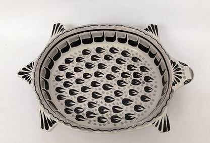Turtle Salad Bowl 12 in L x 8.5 in W Black and White