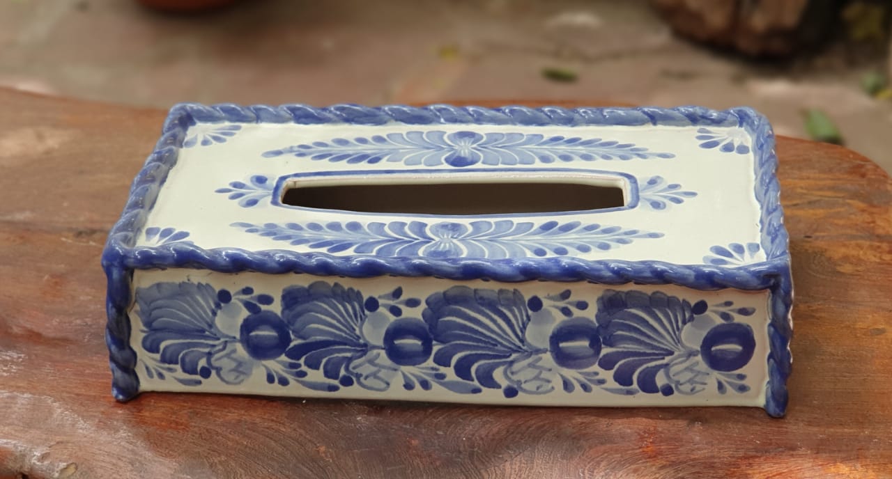 Batik Blue Tissue Box Cover – Amanda Lindroth