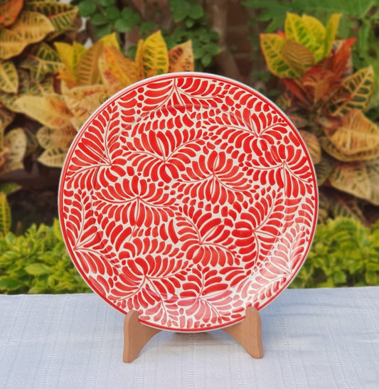 Plate Milestone Pattern Red and White