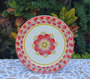 Flower Plates Red Colors