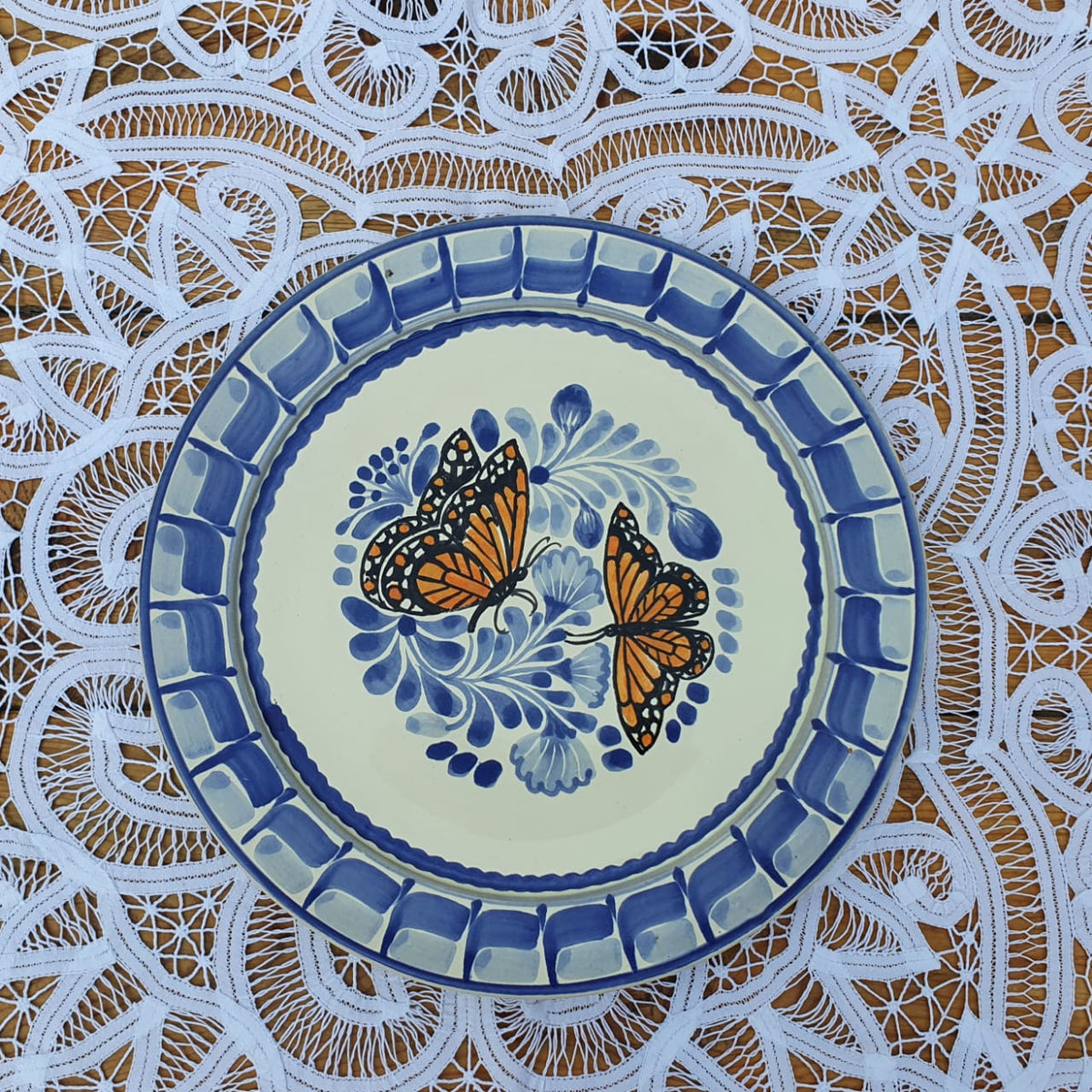 Monarch Butterfly Plate Blue Colors
