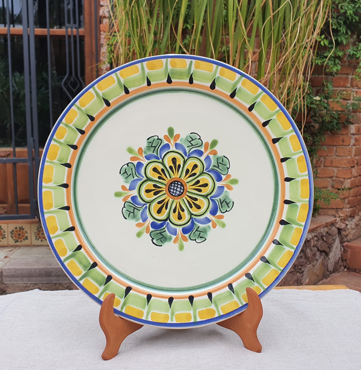 Flower Plate MultiColors