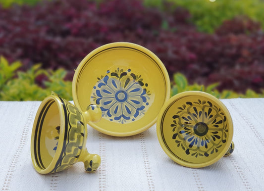 Footed Bowls Set of 3 Yellow Colors