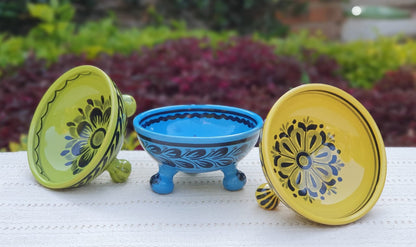 Footed Bowls Set of 3 Multi-colors