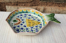 Fish Plate w/tail 7.5*5.5" Multicolors