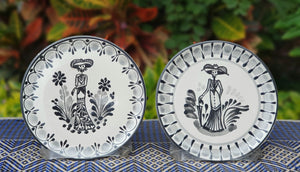 Catrina Bread Plate / Tapa Plate 6.3" D Black and White Set of Las Comadres (2 pieces)