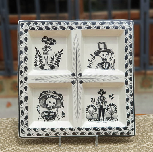 Catrina Square Tray w/4 Division  12.4*12.4" Black and White