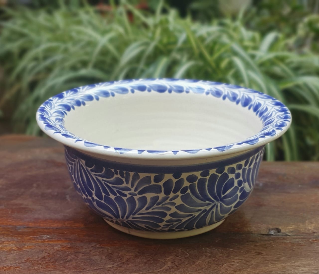 Ring Salad Bowls Milestone Pattern Blue and White