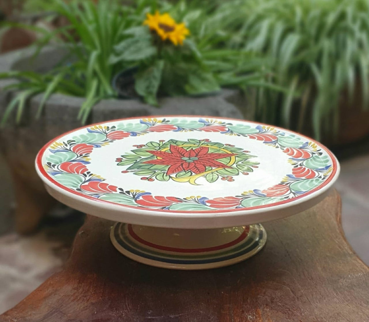 Poinsettia Cake Stand Christmas Colors