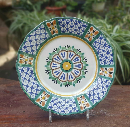 Flower Shape Plates w/Flowers Multi-colors