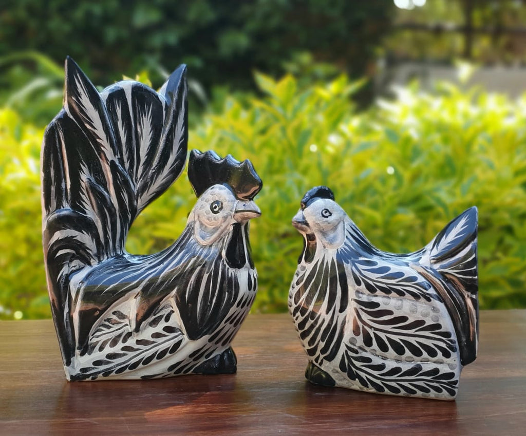 Two Rooster offers Hand Painted Decor set.