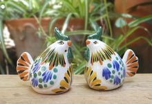 New Rooster Salt and Pepper Shaker Set Multi-colors