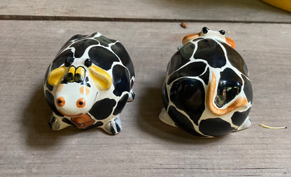Cow Round Salt and Pepper Shaker Set Black & White