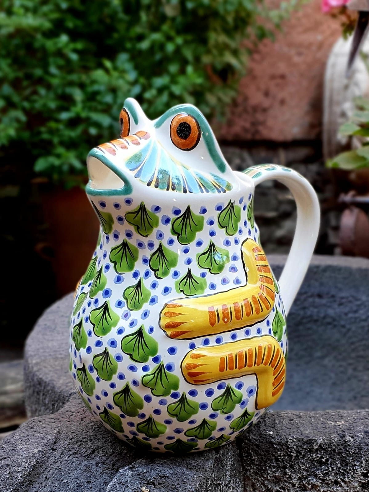 Mexican Water Frog Pitcher 50 Oz Multicolors ceramic hand made Mexico –  Gorky Gonzalez Store