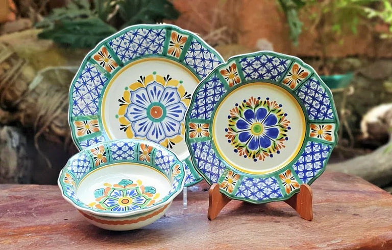 Flower Pattern Flower Shape Dish Set Mayolica Mexican Ceramics