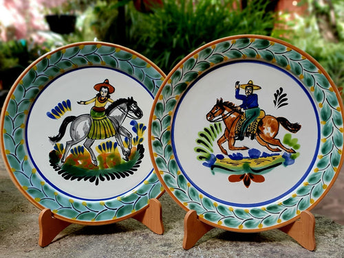 Cowboy and Cowgirl Plates Sets of 2 Pieces MultiColors