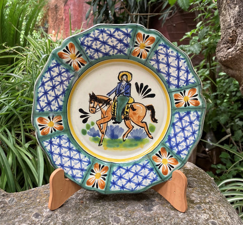 Cowboy Flower Shape Plate MultiColors