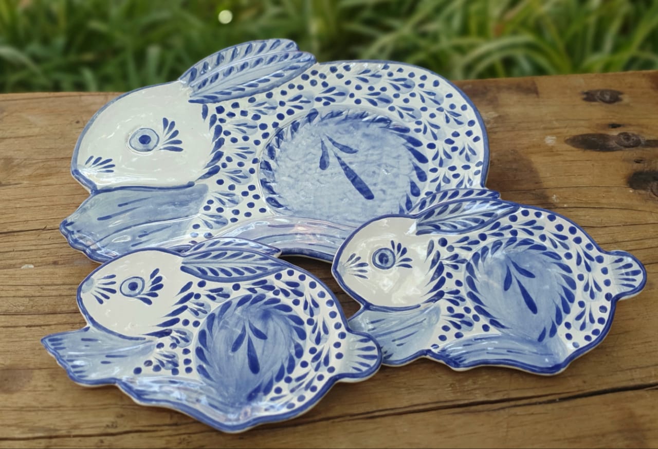 Rabbit Dish Plate Set of 3 Pieces Blue and White