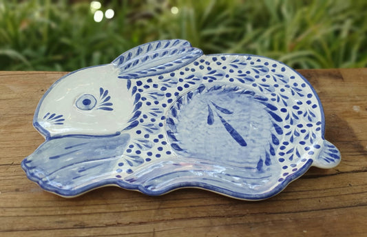 Plato Conejo Azul y Blanco